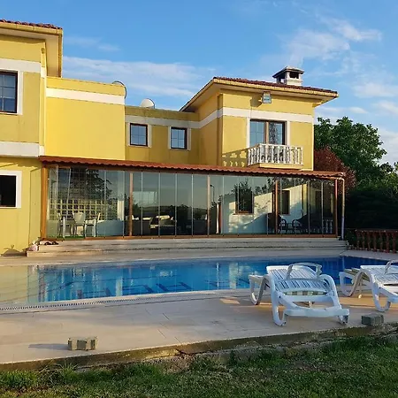 Villa İstanblue